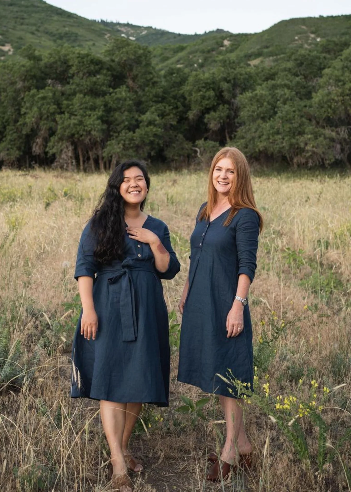 Faye Dress in Linen - Image 10