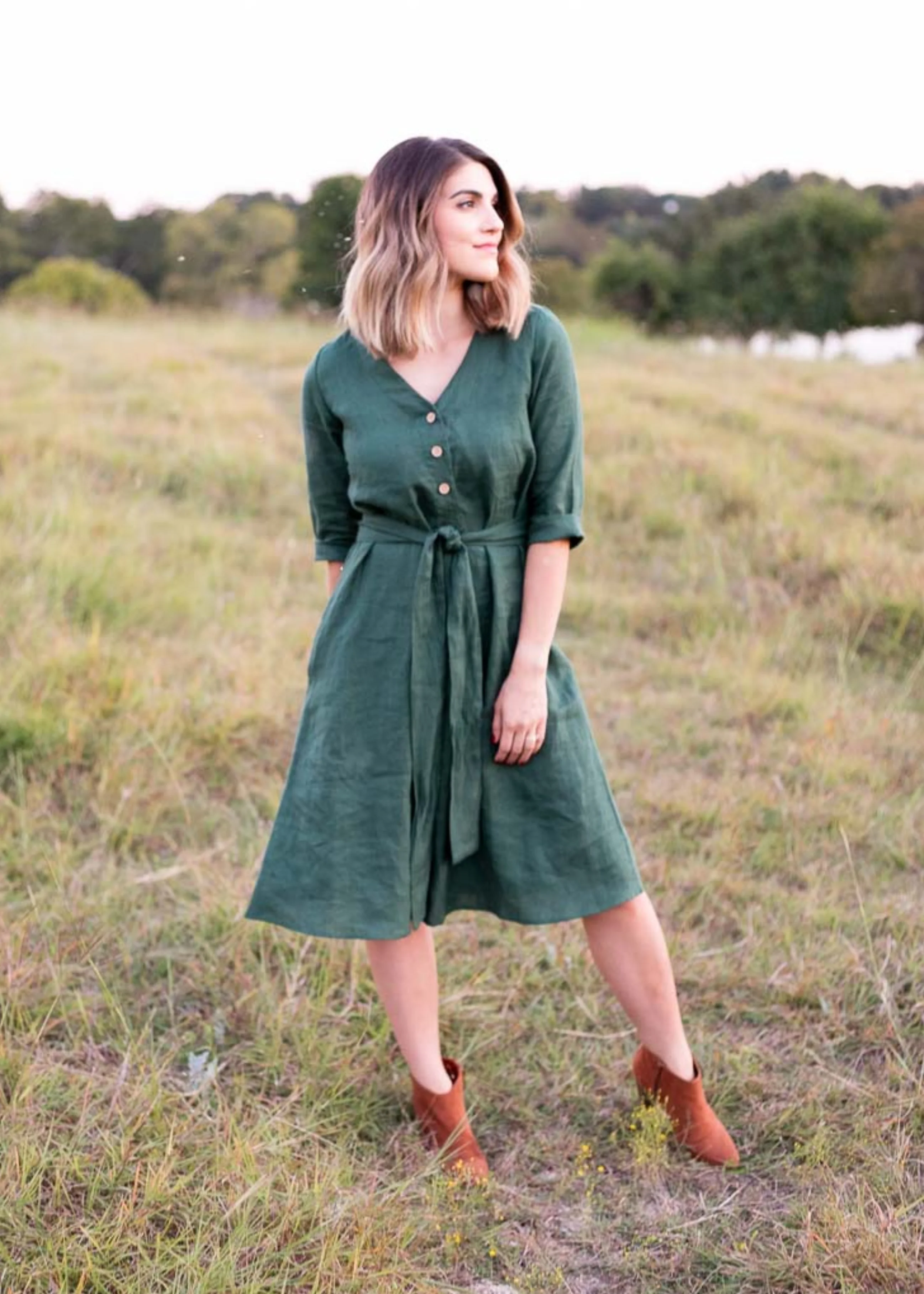 Faye Dress in Linen - Image 14