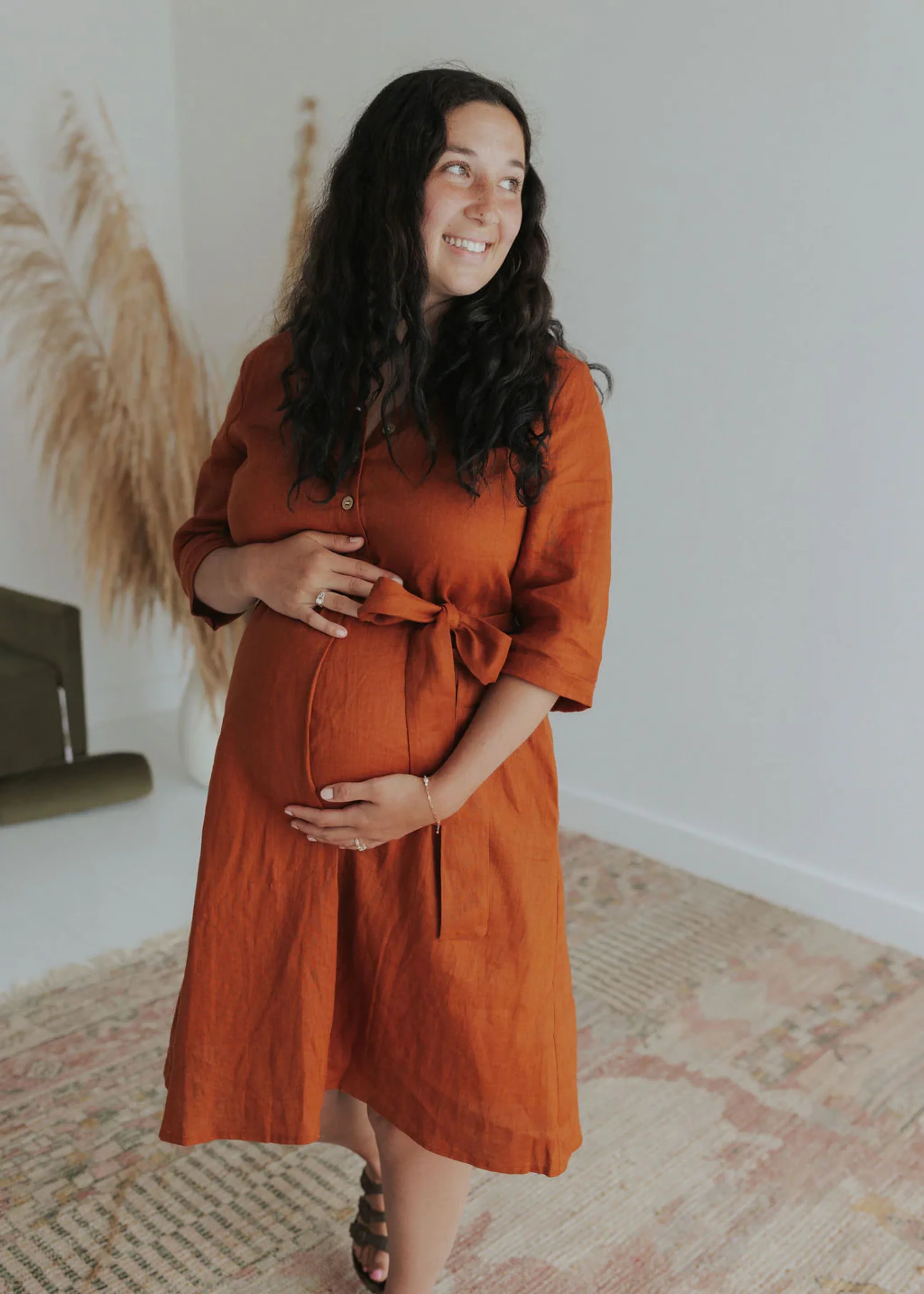 Faye Dress in Linen - Image 20