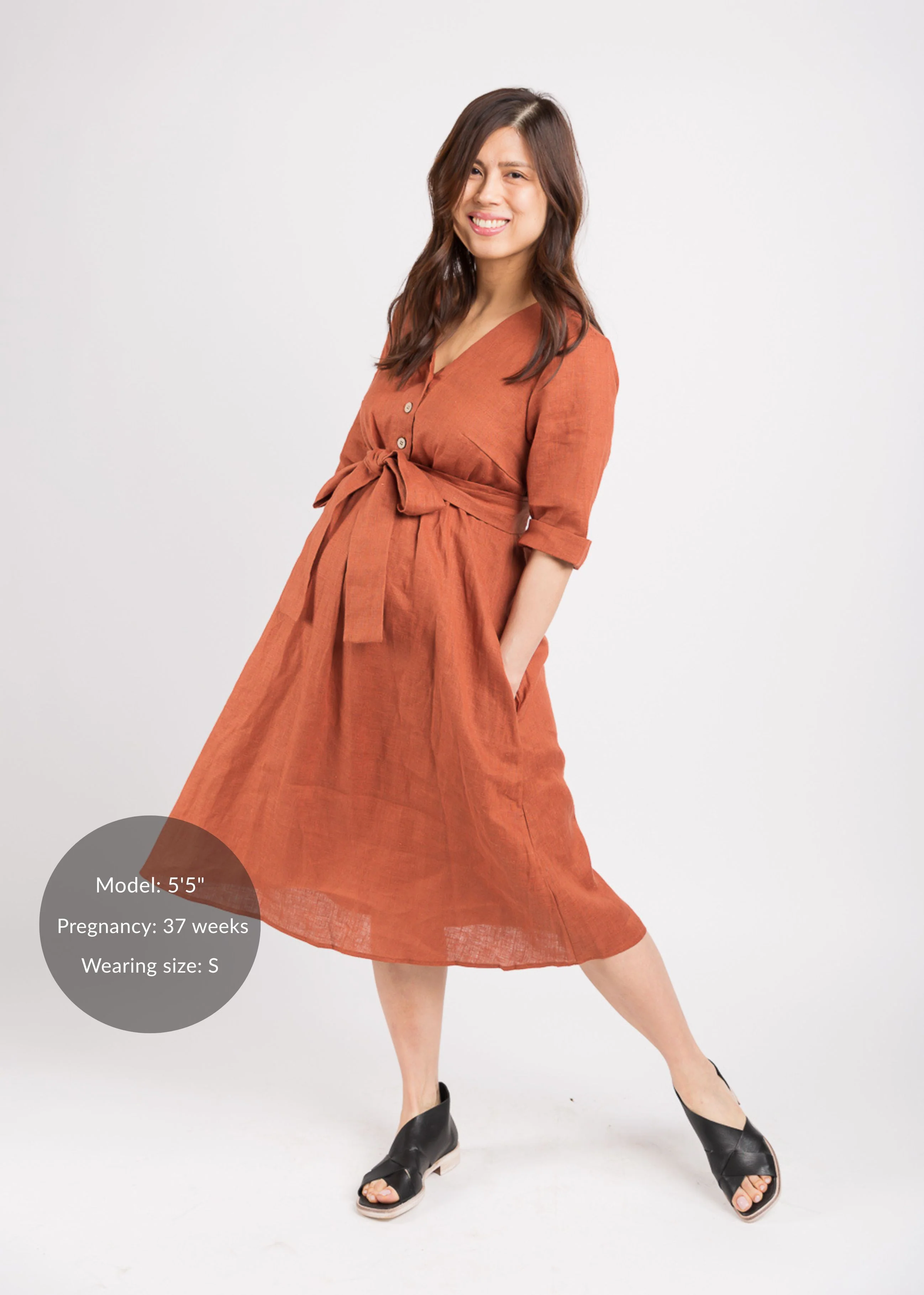Faye Dress in Linen - Image 30