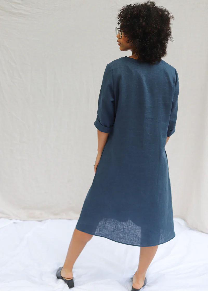 Faye Dress in Linen - Image 5