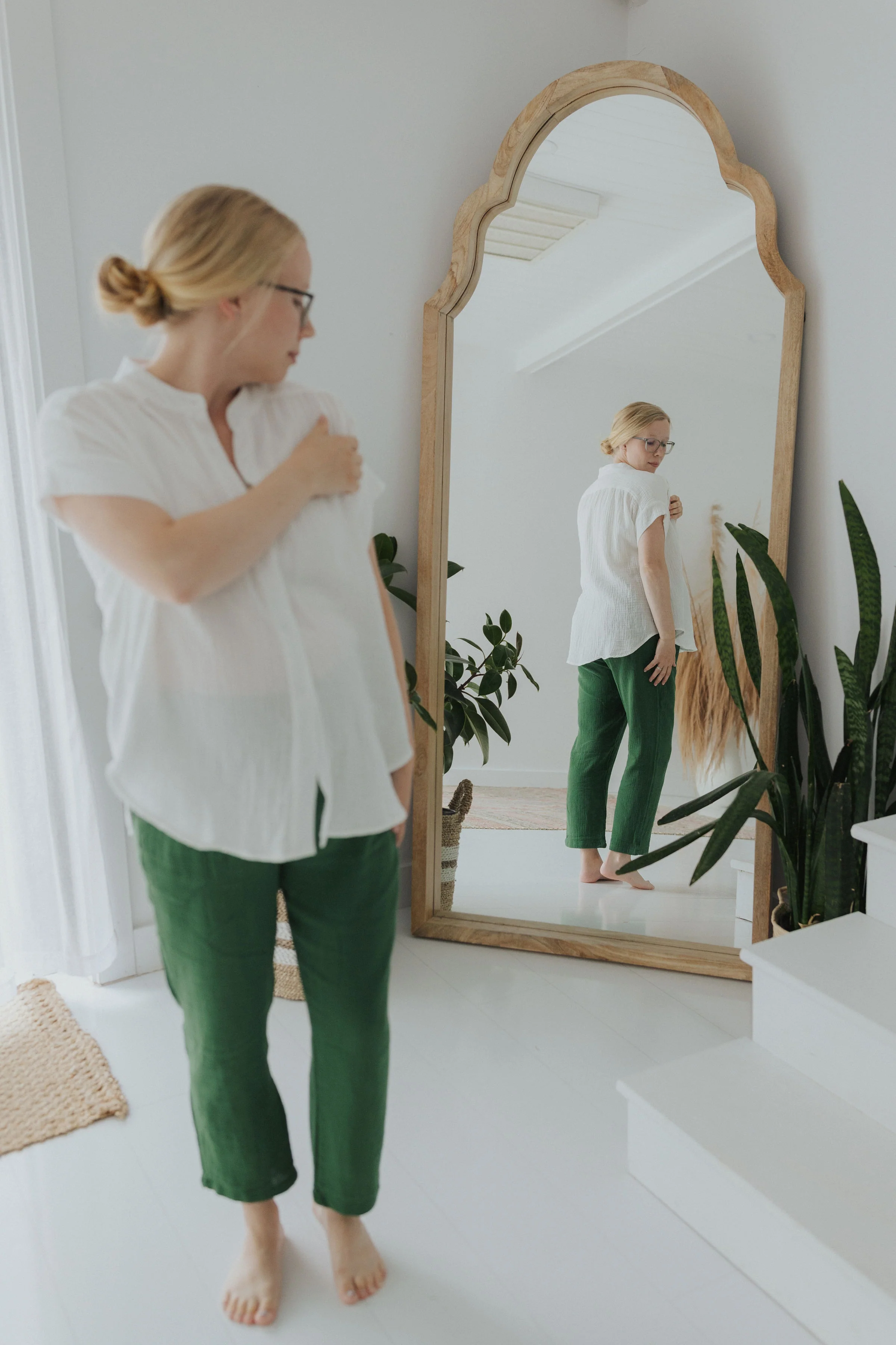 Button Down Top in Cotton Gauze - Image 5