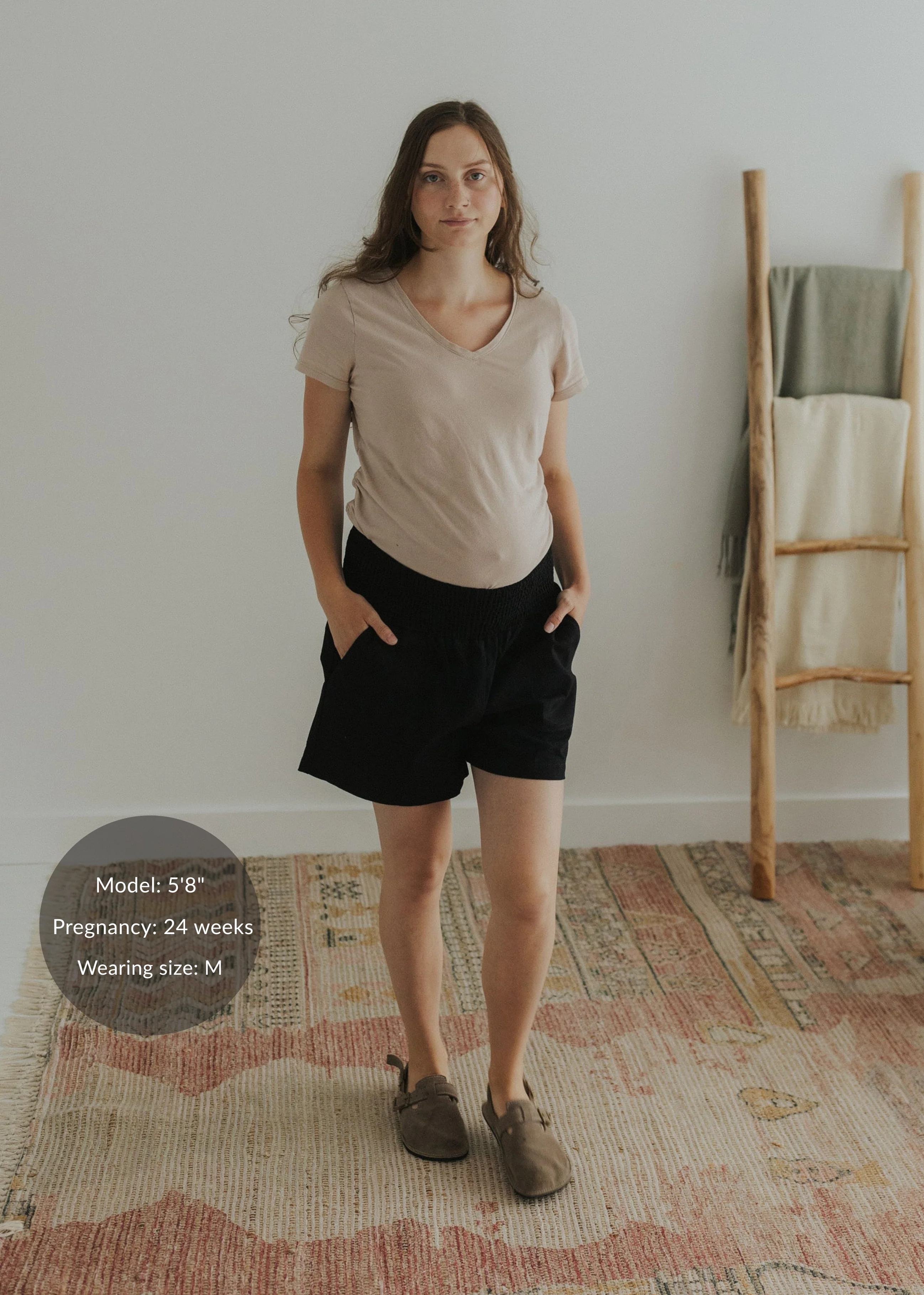 Adaptable Smocked Shorts in Cotton/Linen - Image 6