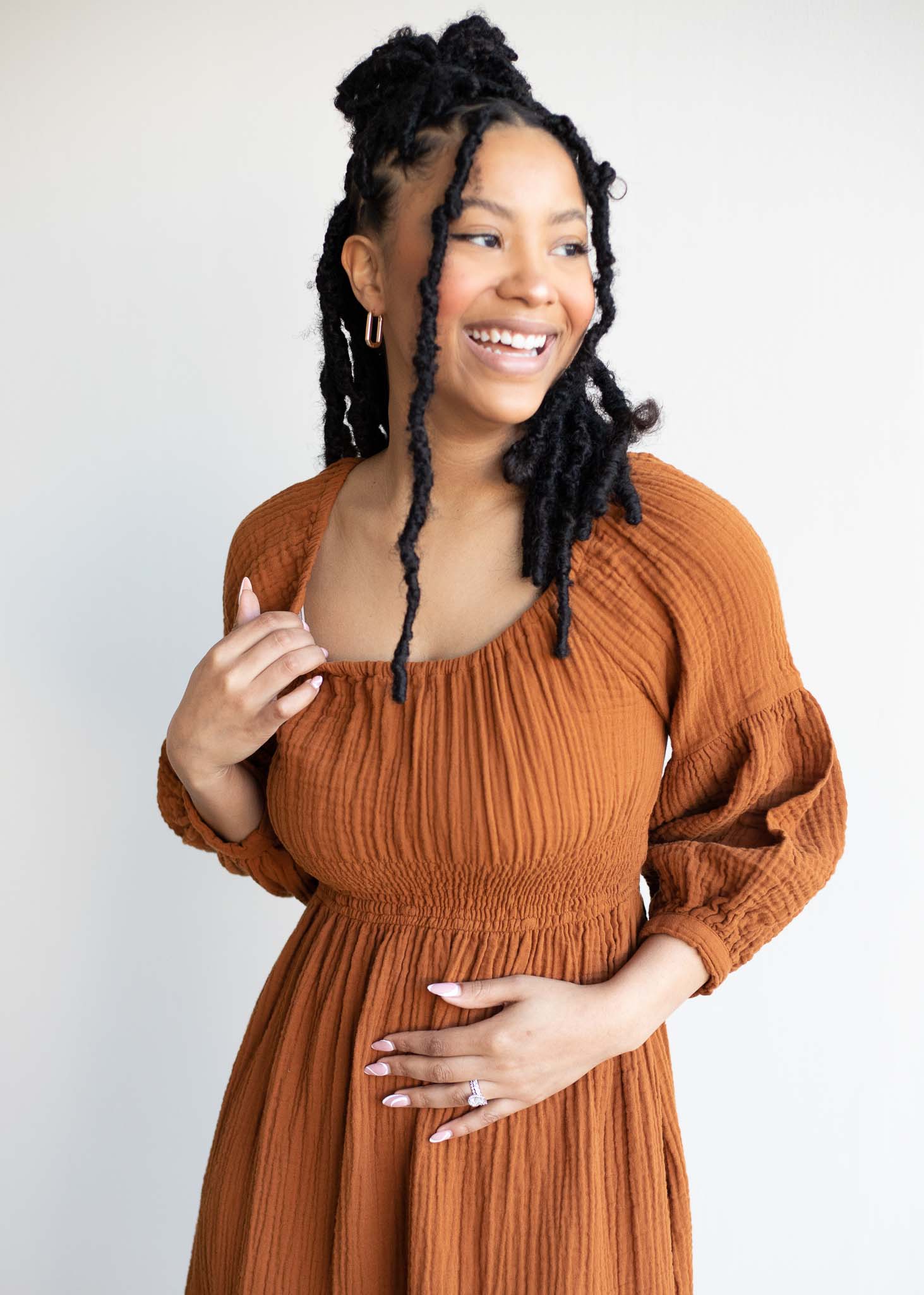 Eliza Maternity and Nursing Dress in Cotton Gauze - Image 15