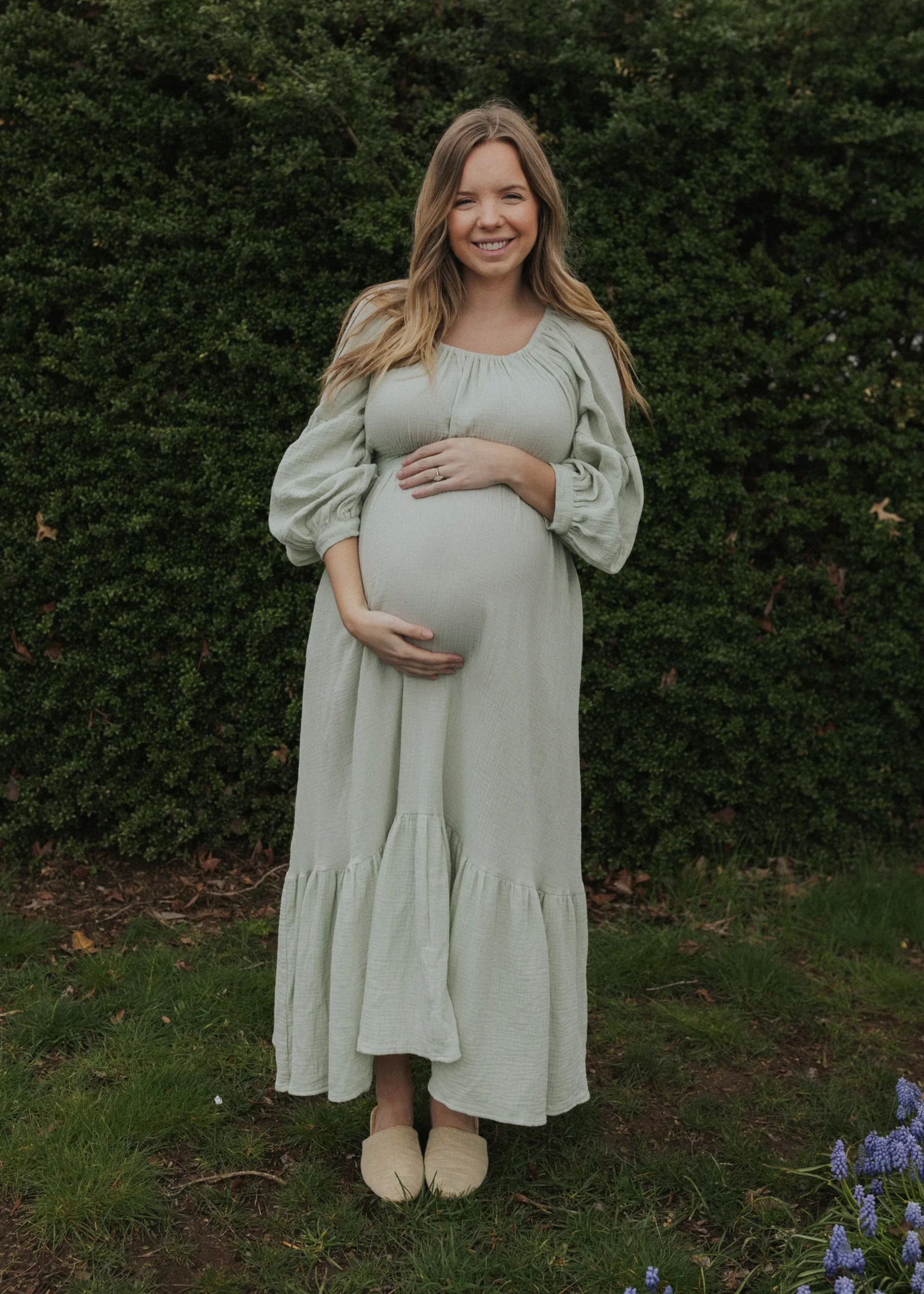 Eliza Maternity and Nursing Dress in Cotton Gauze - Image 17