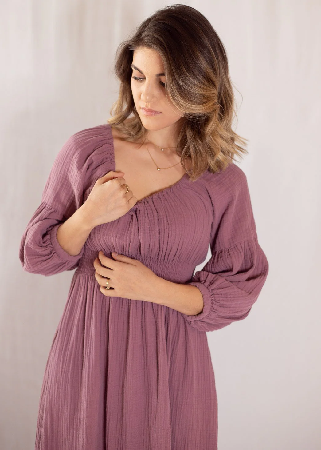 Eliza Maternity and Nursing Dress in Cotton Gauze - Image 4